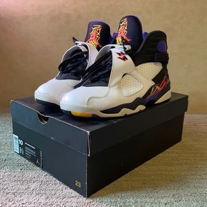 Air Jordan 8’s